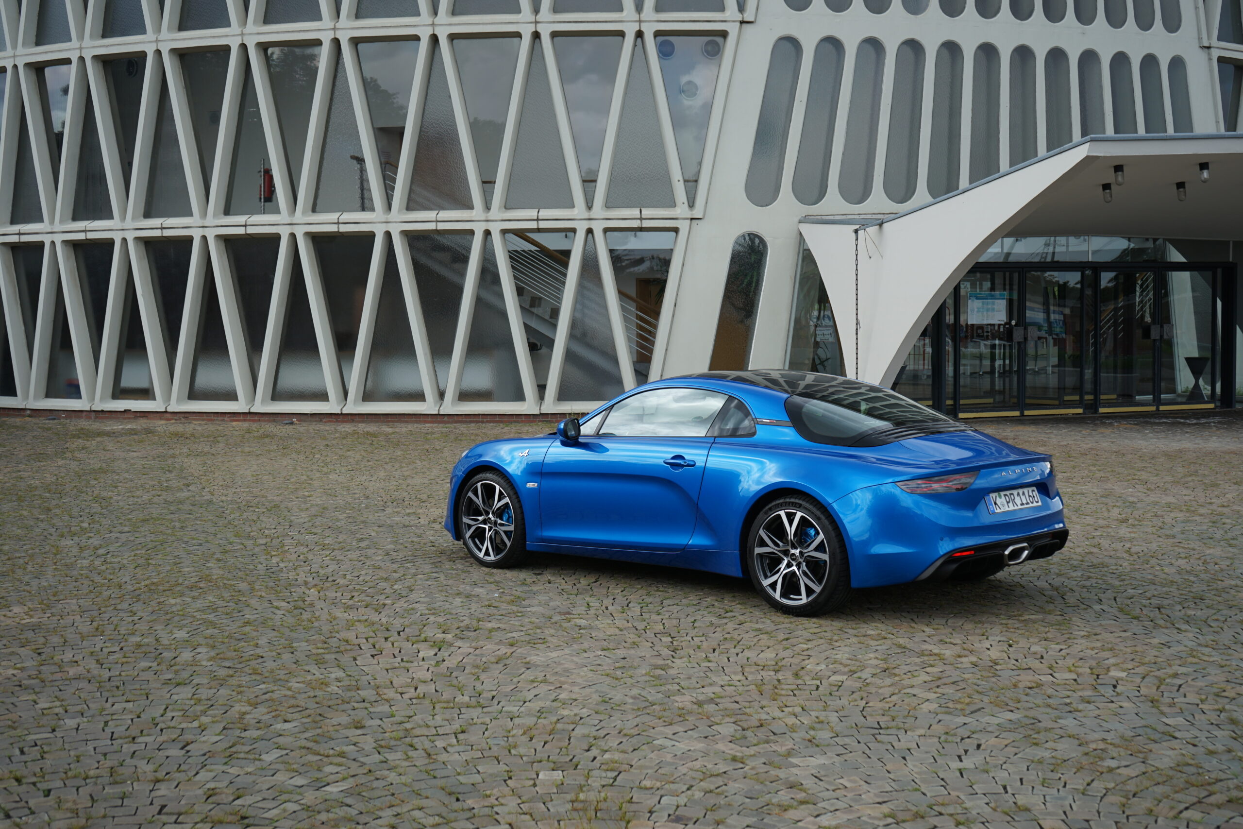 Alpine A110 Pure (2021) - Ist die hübsche Französin besser als ein PORSCHE? Test I Sound 2 Alpine A110 Pure (2021)