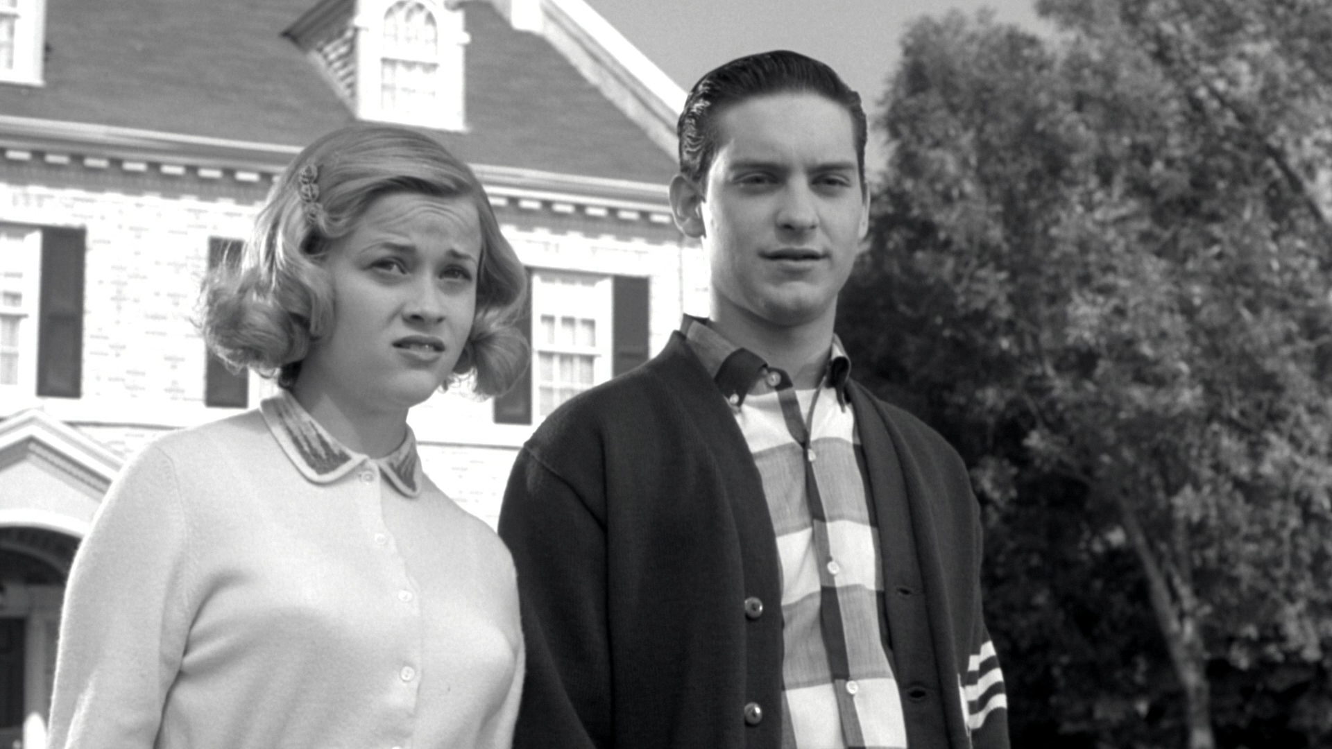 Pleasantville **** (1998, tobey maguire, jeff daniels, joan allen, reese witherspoon)