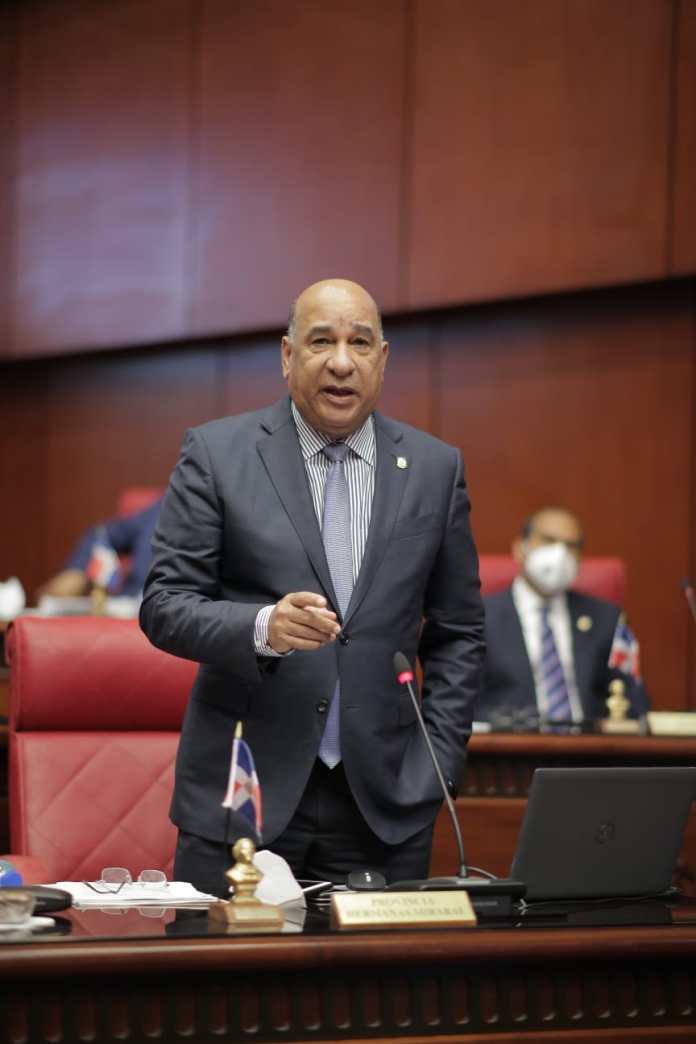Senador Bauta Rojas..