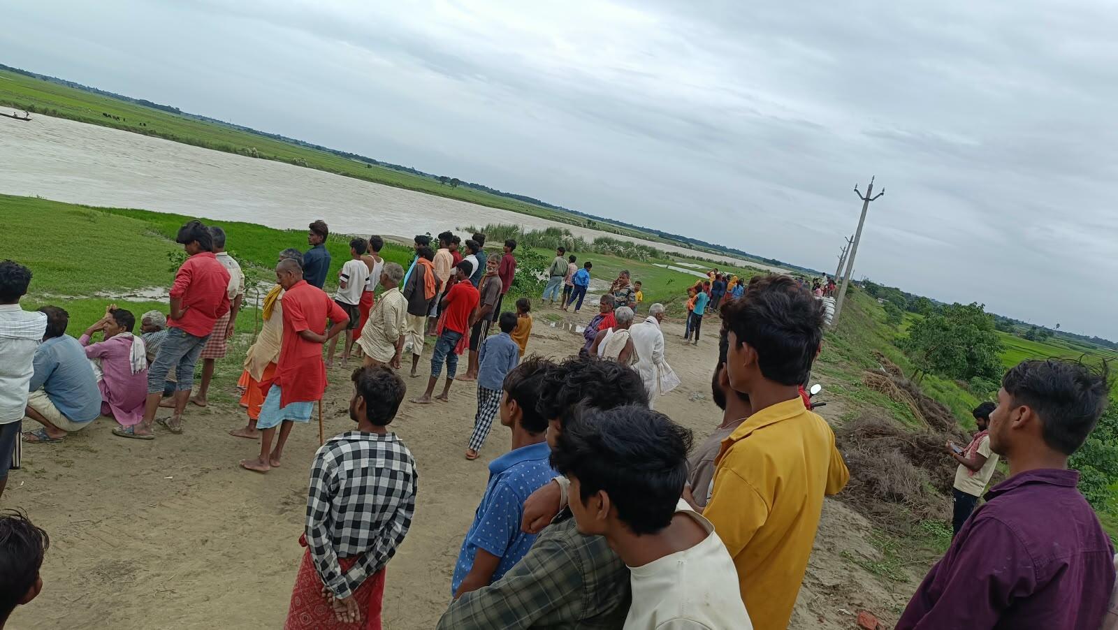 मुजफ्फरपुर में भयानक हादसा: महेशवाड़ा की बागमती में डूबी नाव, 14 लोग थे सवार| कहां गई रानी – समाई – !