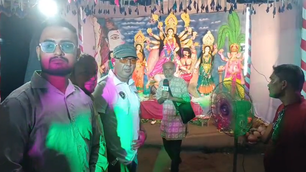 বল্লা হাট পরিচালনা কমিটি ও স্থানীয় বিএনপির পূজামণ্ডপ পরিদর্শন