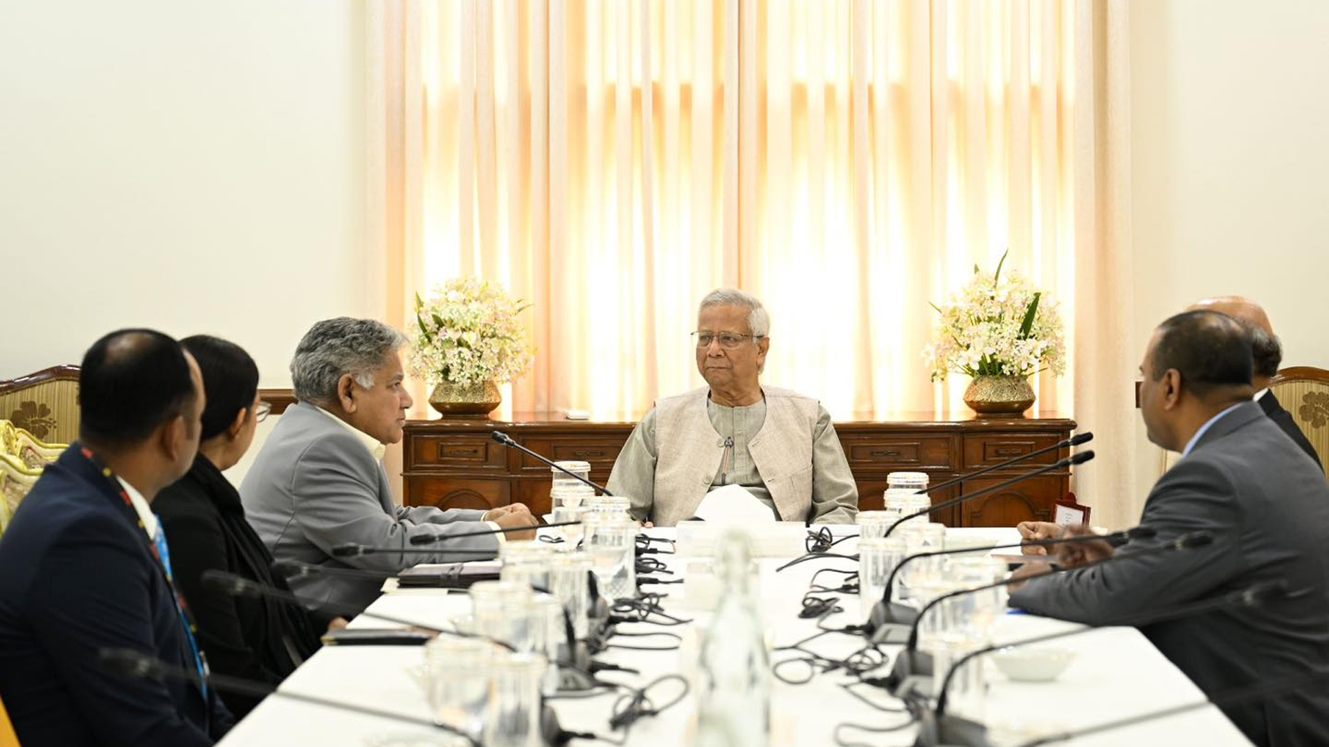 বিএসসিকে লাভজনক ও শক্তিশালী প্রতিষ্ঠান হিসেবে ধরে রাখার নির্দেশ প্রধান উপদেষ্টার