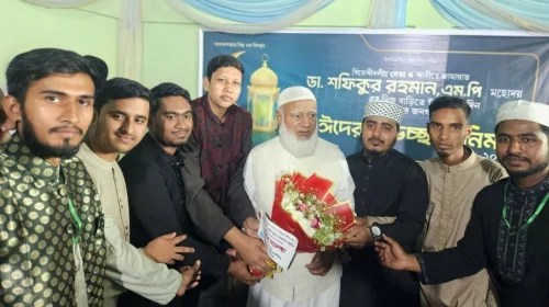 ঈদে যাত্রীদের ভোগান্তি নিয়ে সরকারকে কড়া বার্তা দিলেন জামায়াত আমির