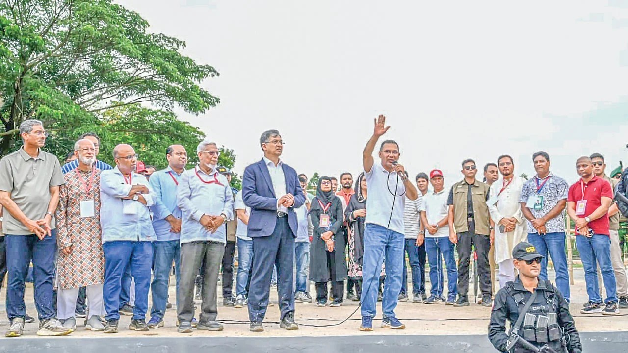 কক্সবাজারে পাতলী খাল পুনঃখনন কাজের উদ্বোধনে প্রধানমন্ত্রী তারেক রহমান