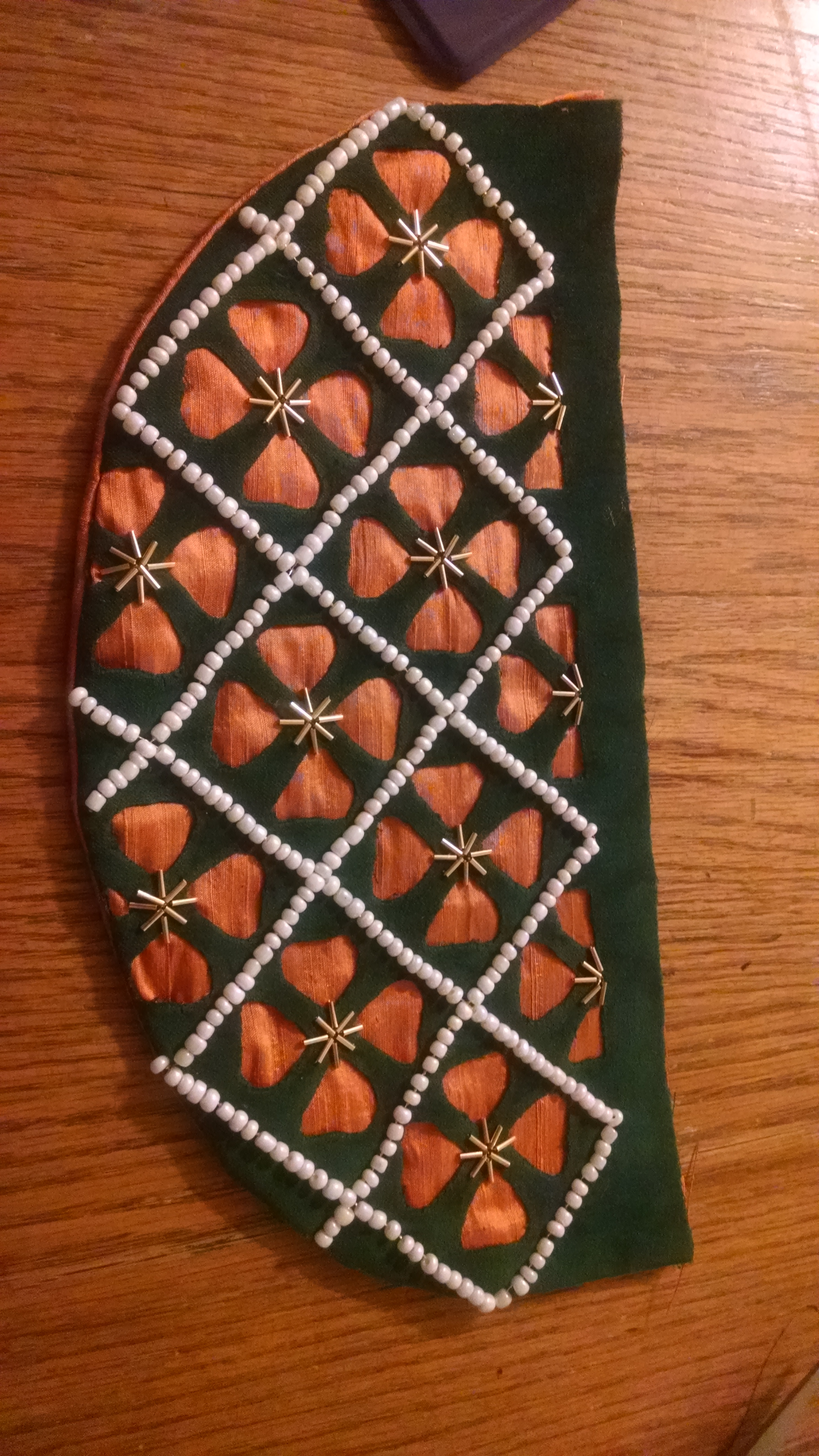 Brustfleck is almost finished. Just need to add lacing rings on the edge and hem the top.