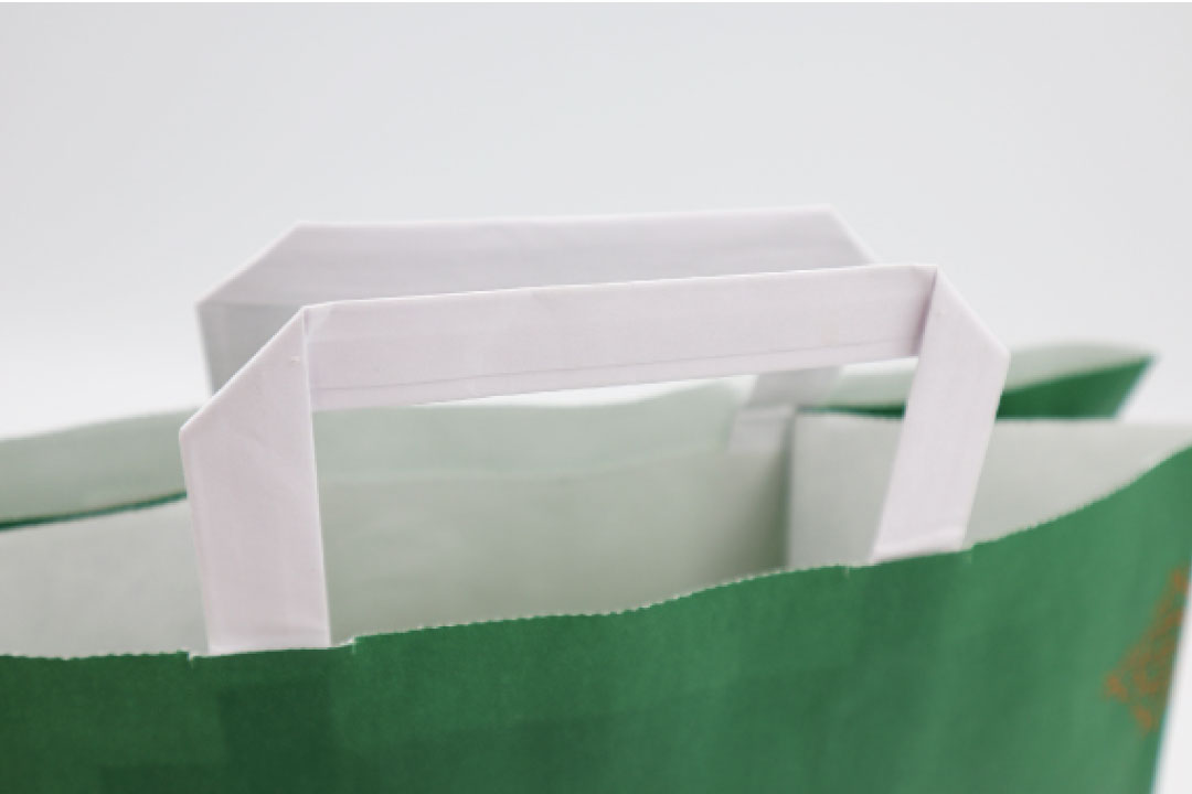 Painettava alue jopa 100%? Parhaan tuloksen saamme valkoiseen materiaalin, värien kirkkauden säilyttämiseksi.