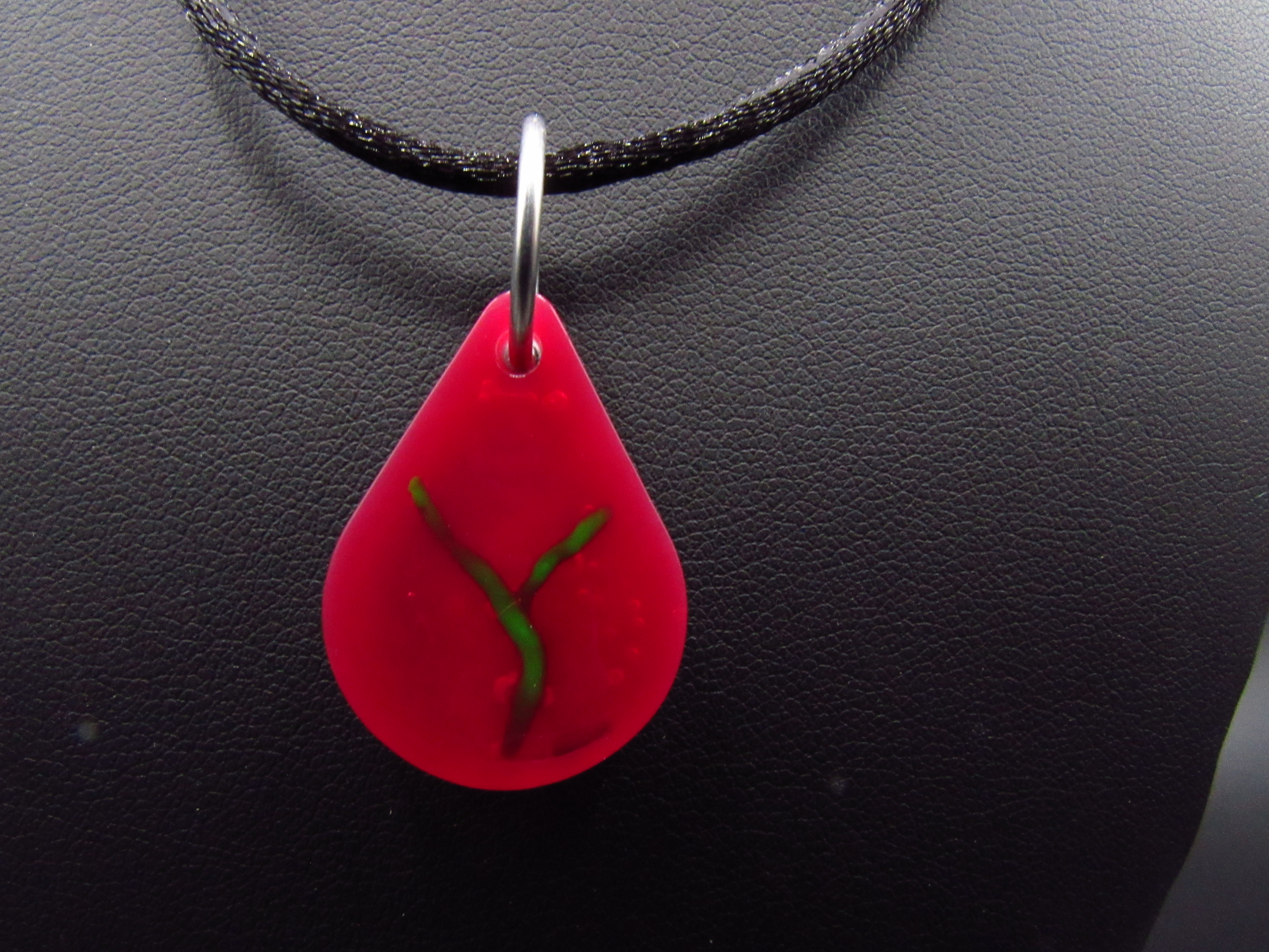 1417 Red Teardrop Resin