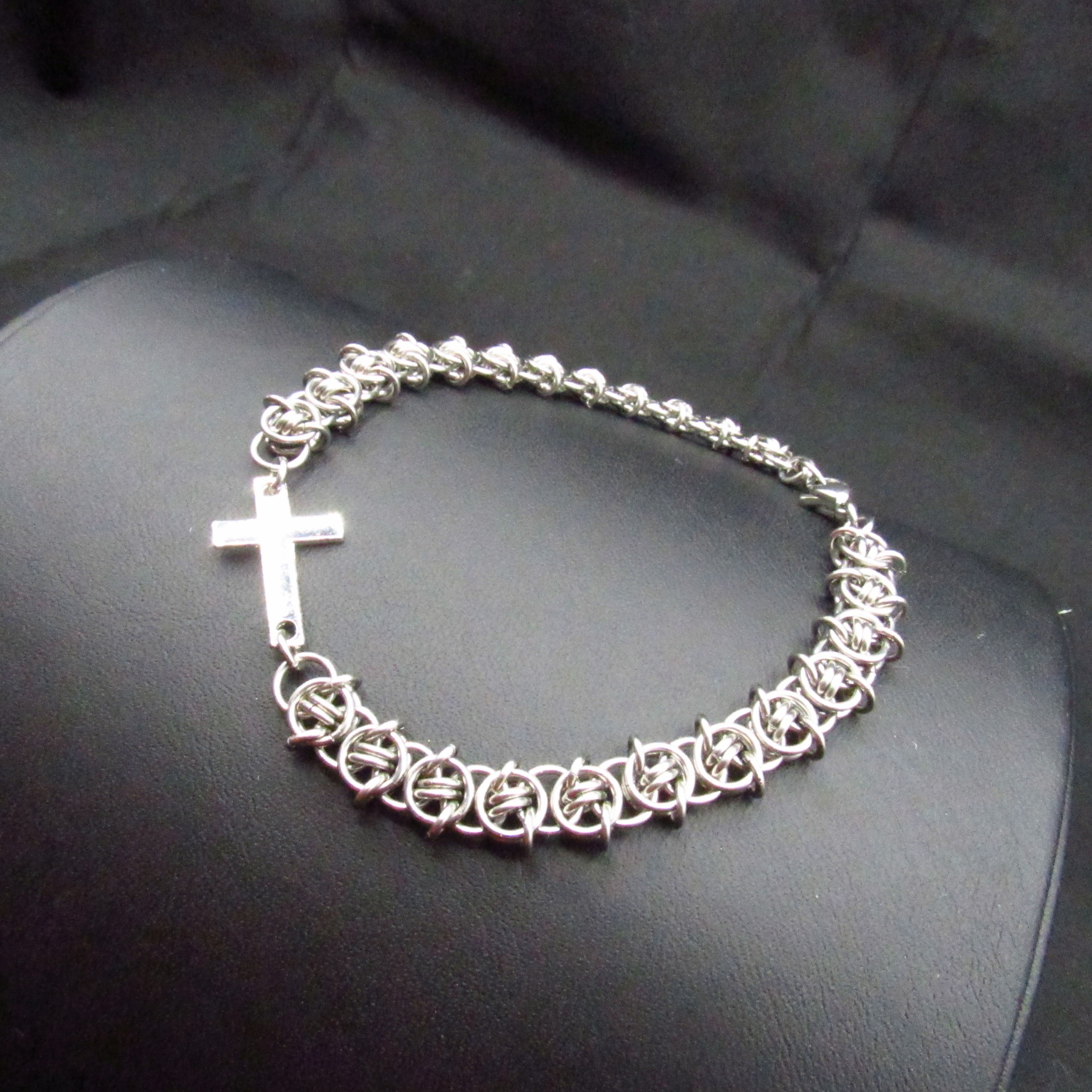 2379 Kinetics Cross StStl