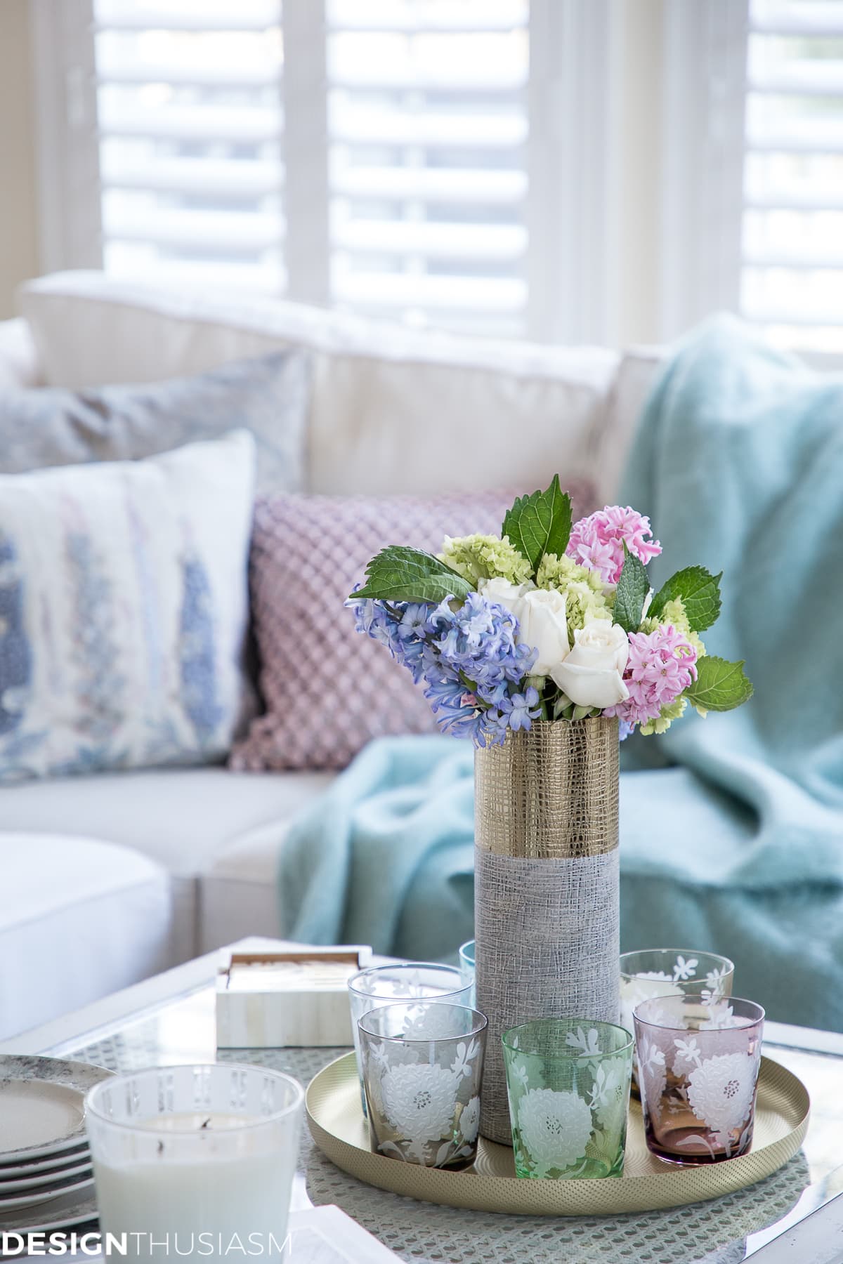 I haven't met a caitlin wilson pillow i d. Spring Decor How To Use Accessories To Add Color To A Neutral Home