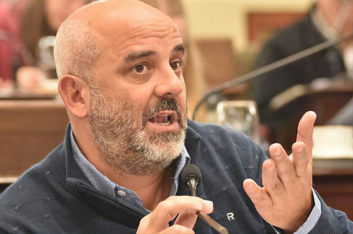 “No pagar dos veces”, el proyecto de Palo Oliver para proteger los recursos de Santa Fe ante Nación