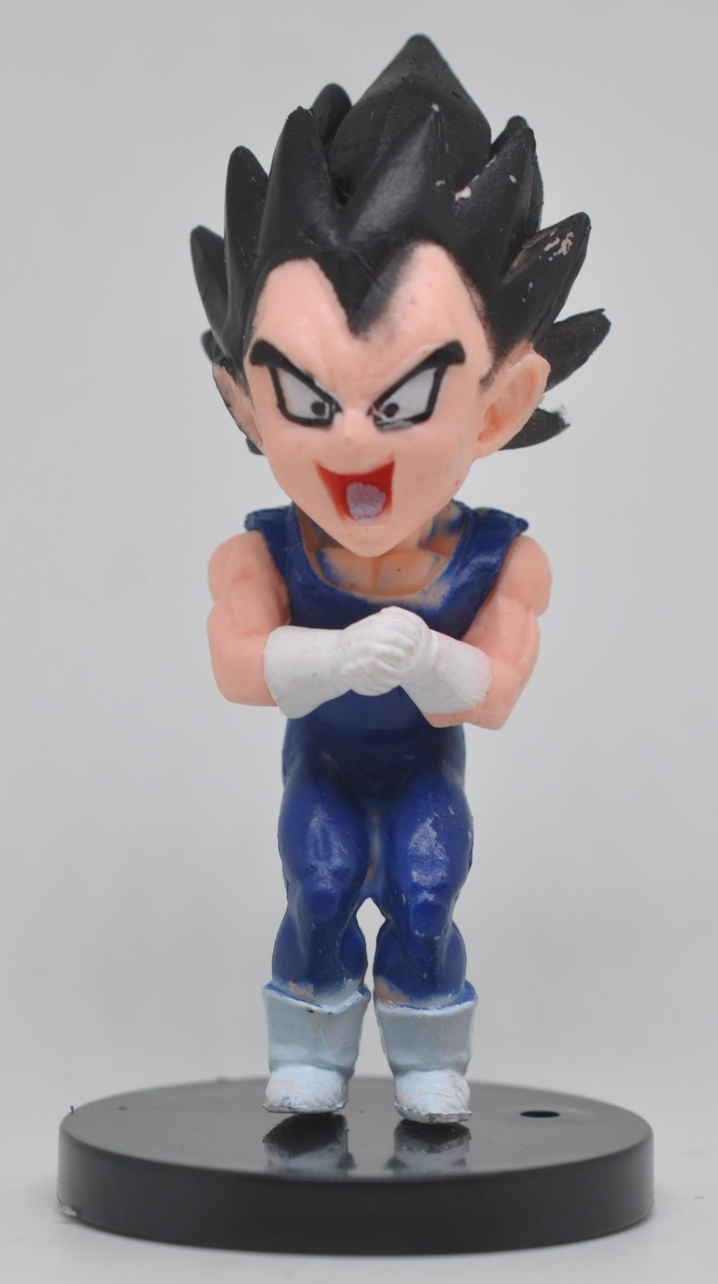 Figurine Vegeta Dragon Ball 26,5 Cm En PVC – Modèle Détaillé, Multicolore, Neuf Sans Boîte