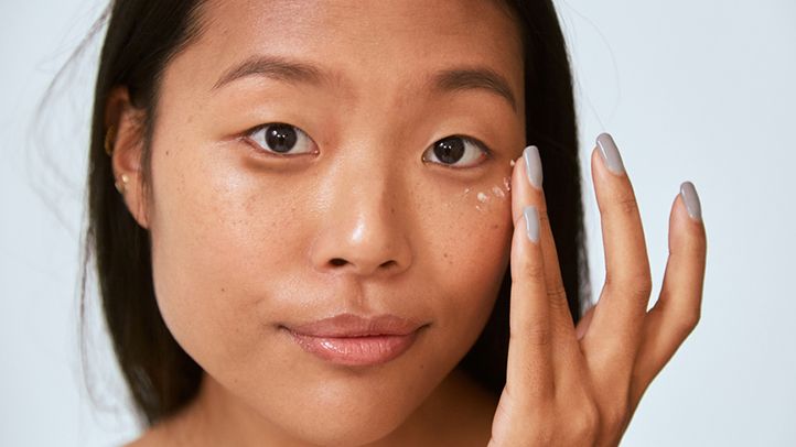 How To Brighten Dark Circles Caused By The Sun