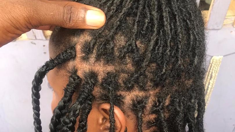 How To Quickly Lock Your Hair