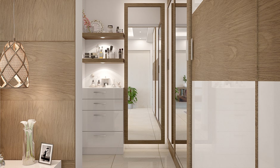 How to Position a Dressing Mirror According to Interior Design Principles