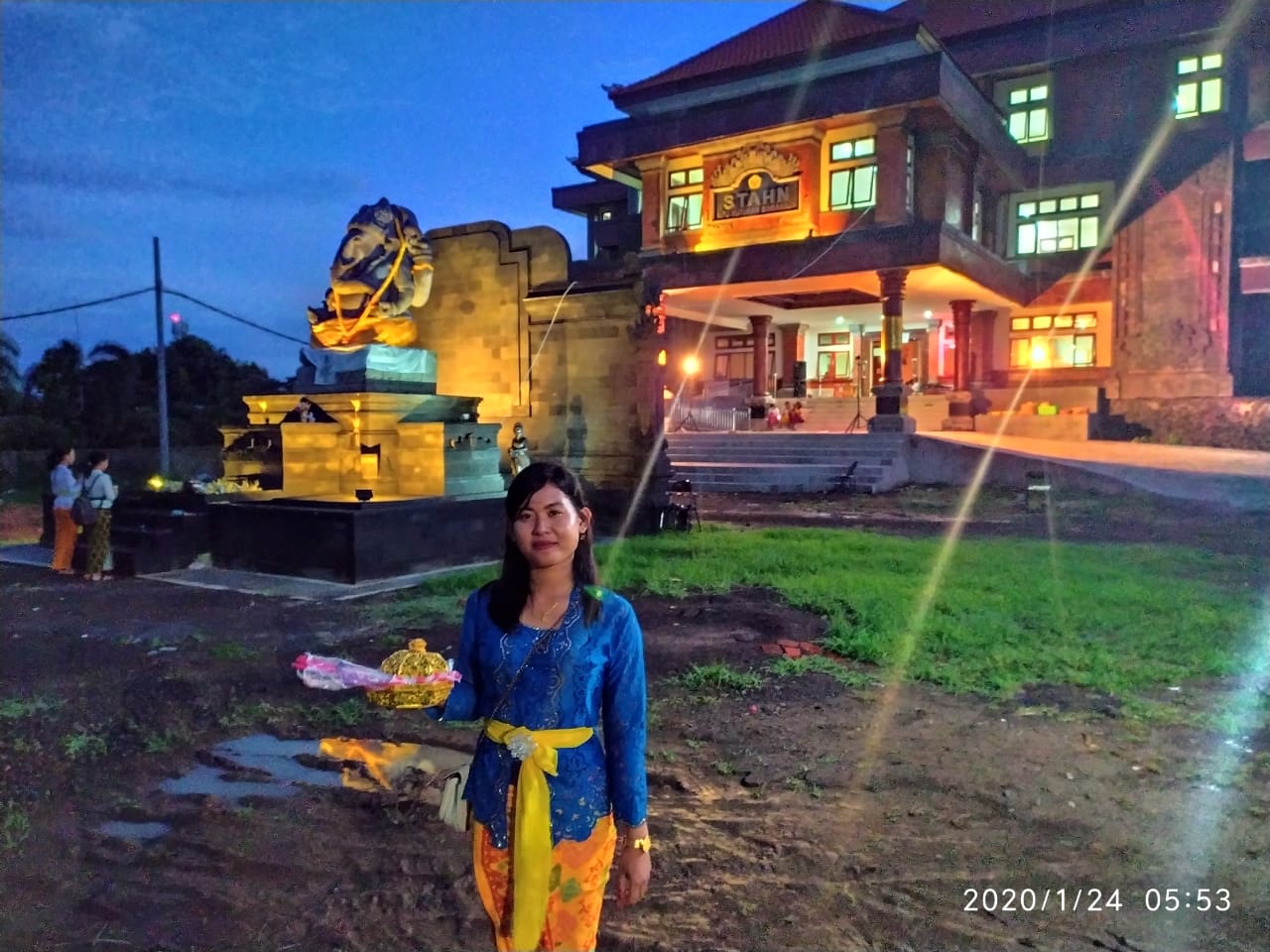 Ada empat tahapan timbulnya culture shock: Fenomena Gegar Budaya Culture Shock Di Masa Pandemi Covid 19 Detik Manado