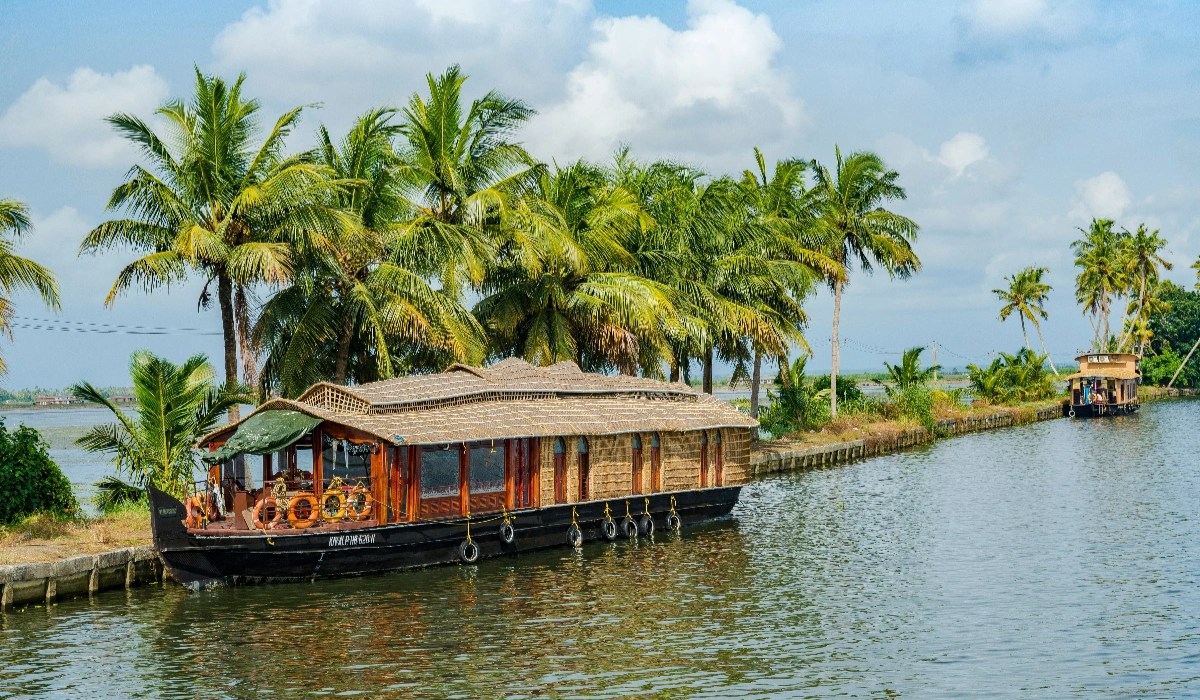Stay In Alappuzha