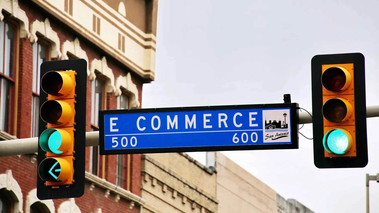 8 Useful Tips You can Use to Start an Ecommerce Business While in College
