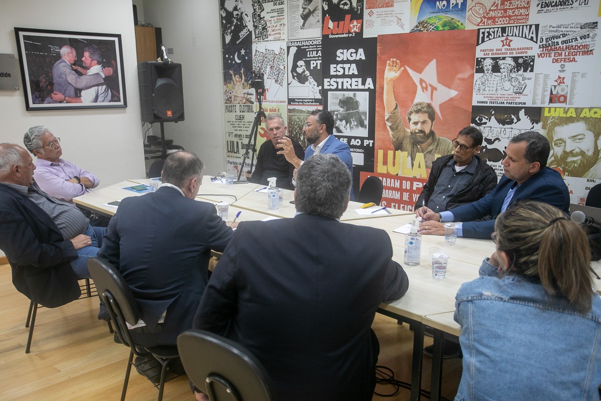 Diretores da FPA se reúnem com SindiReceita