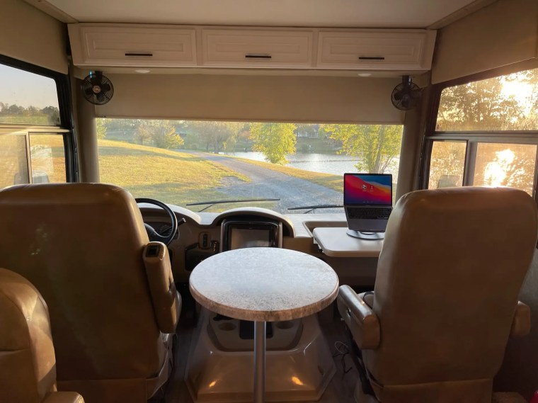 RVEEDOM RV travel experience