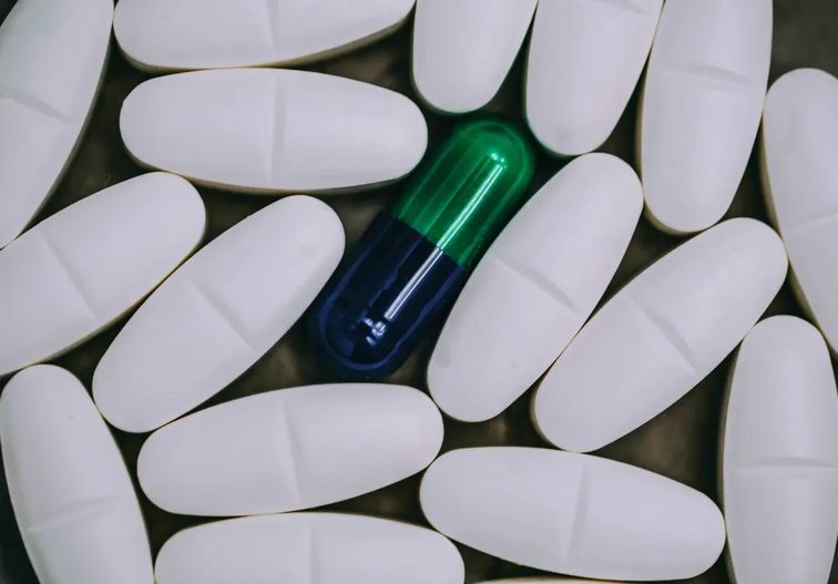 Data Entry Solution For Pharmacy Innovations - Gradient Image Collection - Mobile Quality