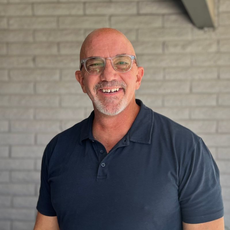 Michael Parker Developing Workers - Light Wallpapers - Amazing 4K Collection