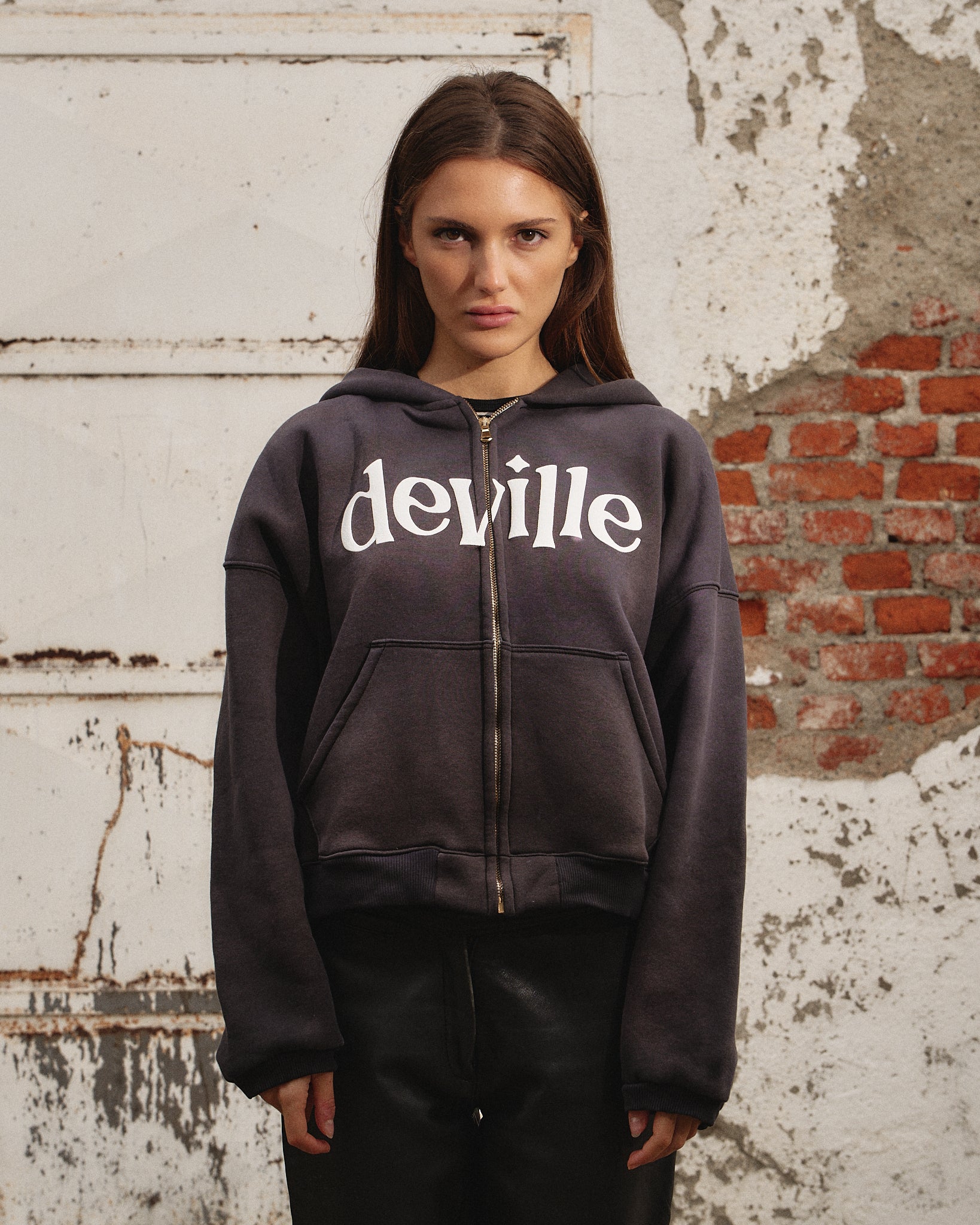 Website V Deville - Best Mountain Arts in 4K