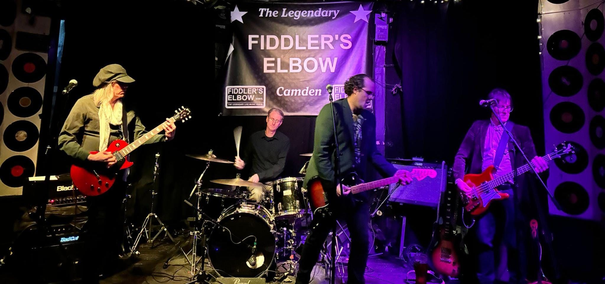 Dulcet Tones Rock Back to Bassett!