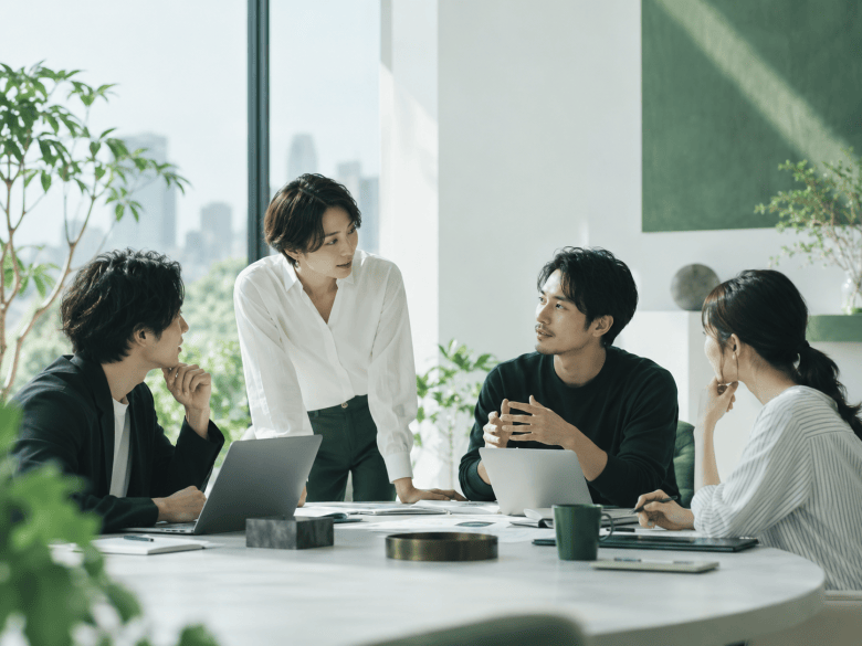 新規事業やイノベーションをイメージしたビジュアル