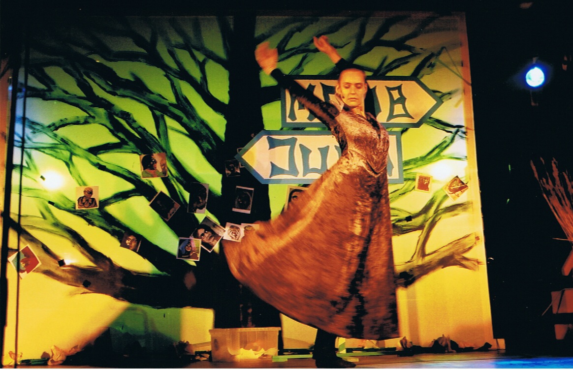 Ruth in de voorstelling Ruth