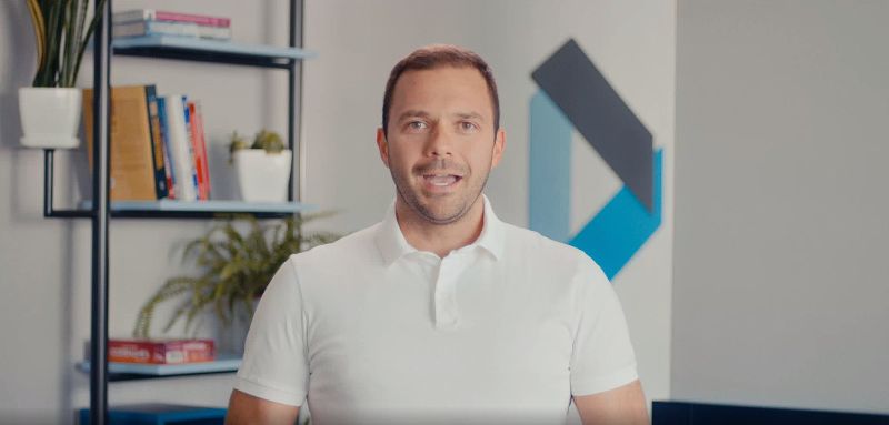 Innovative Tech Dev Linkedin - Colorful Textures - Perfect 8K Collection