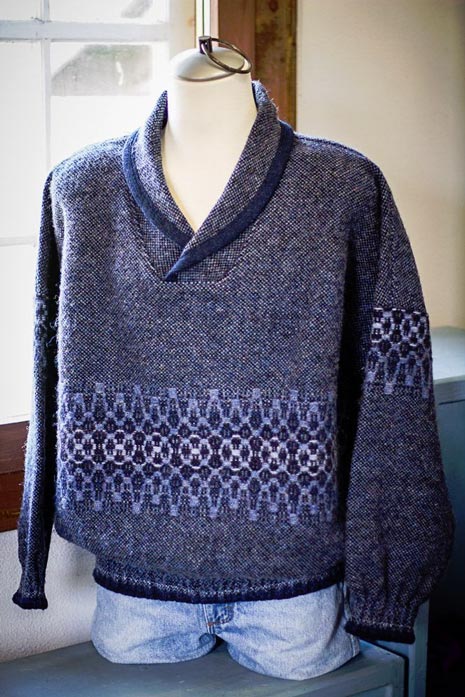 know wave sweatshirt