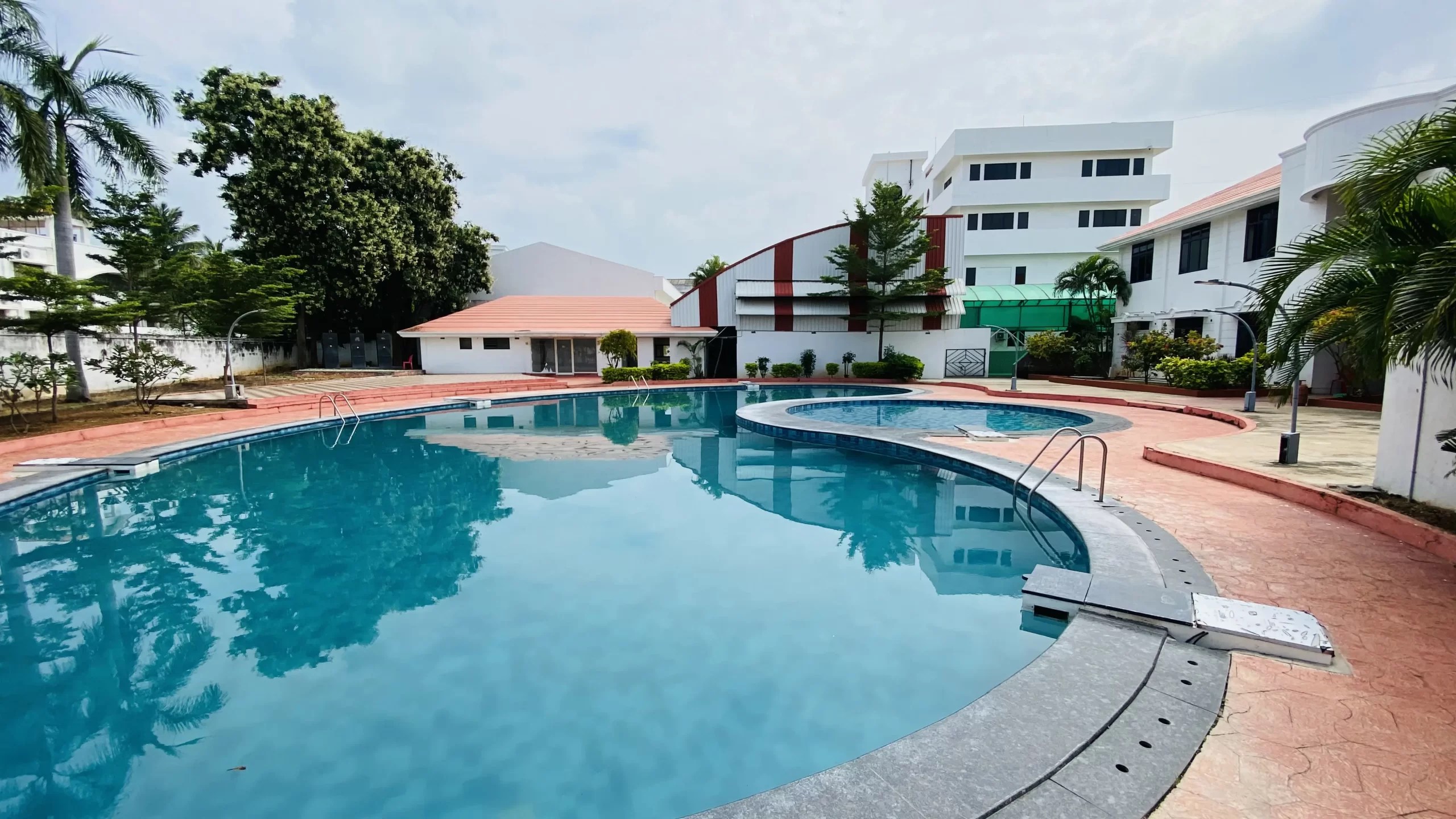pool-side-view