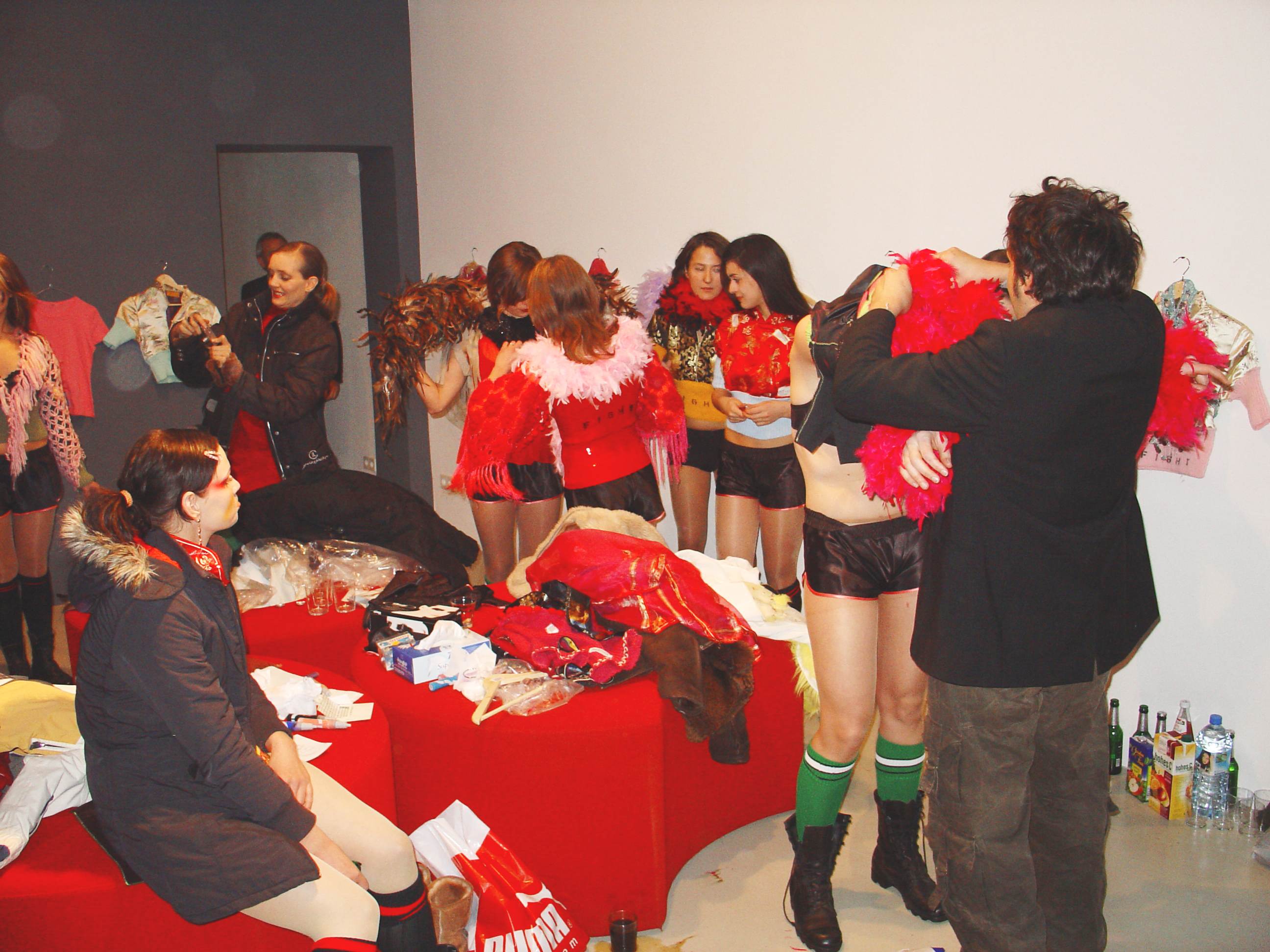 Buy or Die, performance, Play Gallery, Berlin, 2004