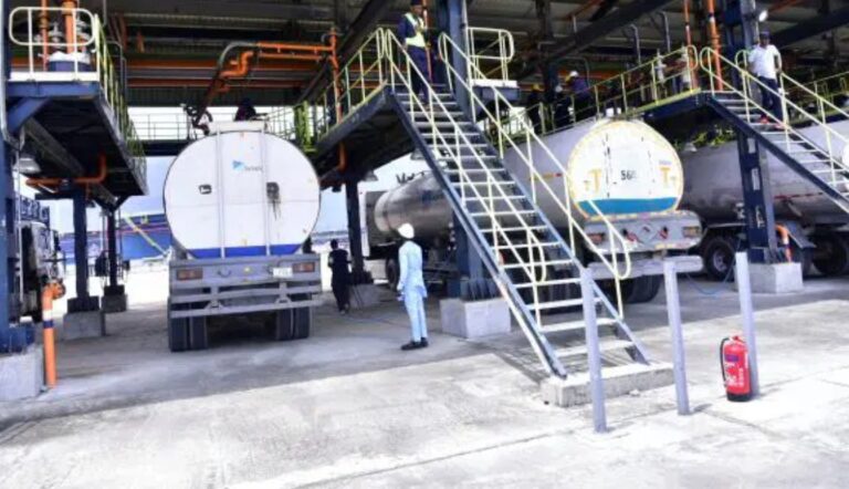 Dangote-Refinery-Loading-Bay Osun Killings Worrisome, Says APC