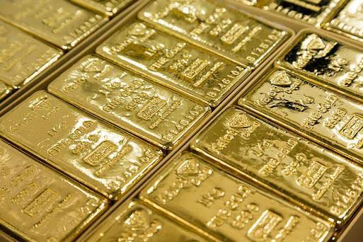 சென்னை விமான நிலையத்தில்4.21கோடி கடத்தல் தங்கம் பறிமுதல்..