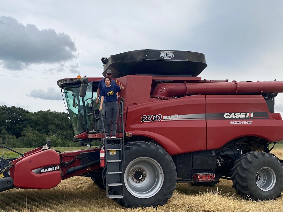 Japanese Student's Canadian Farm Adventure: Food, Fun & Prairie Sunsets (2026)