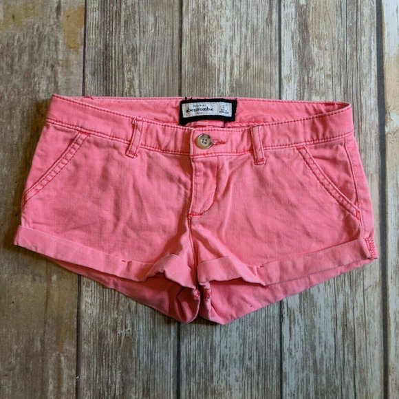 images What Goes Good With Pink Shorts poshmark