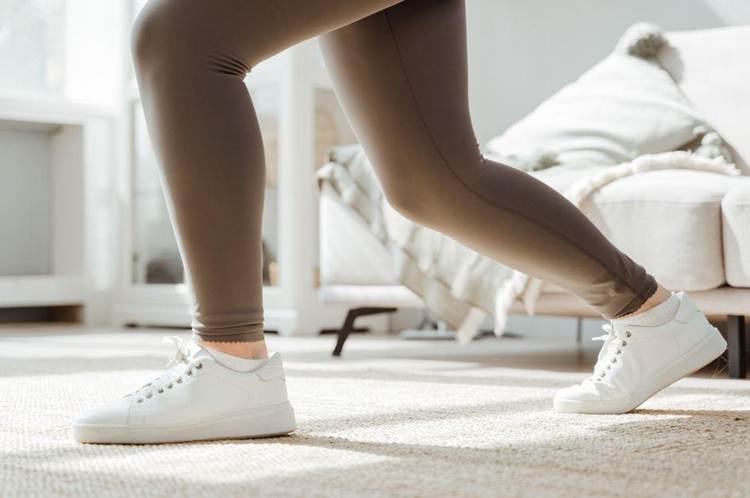 Everyday Ways To Keep Your Hips Moving Well