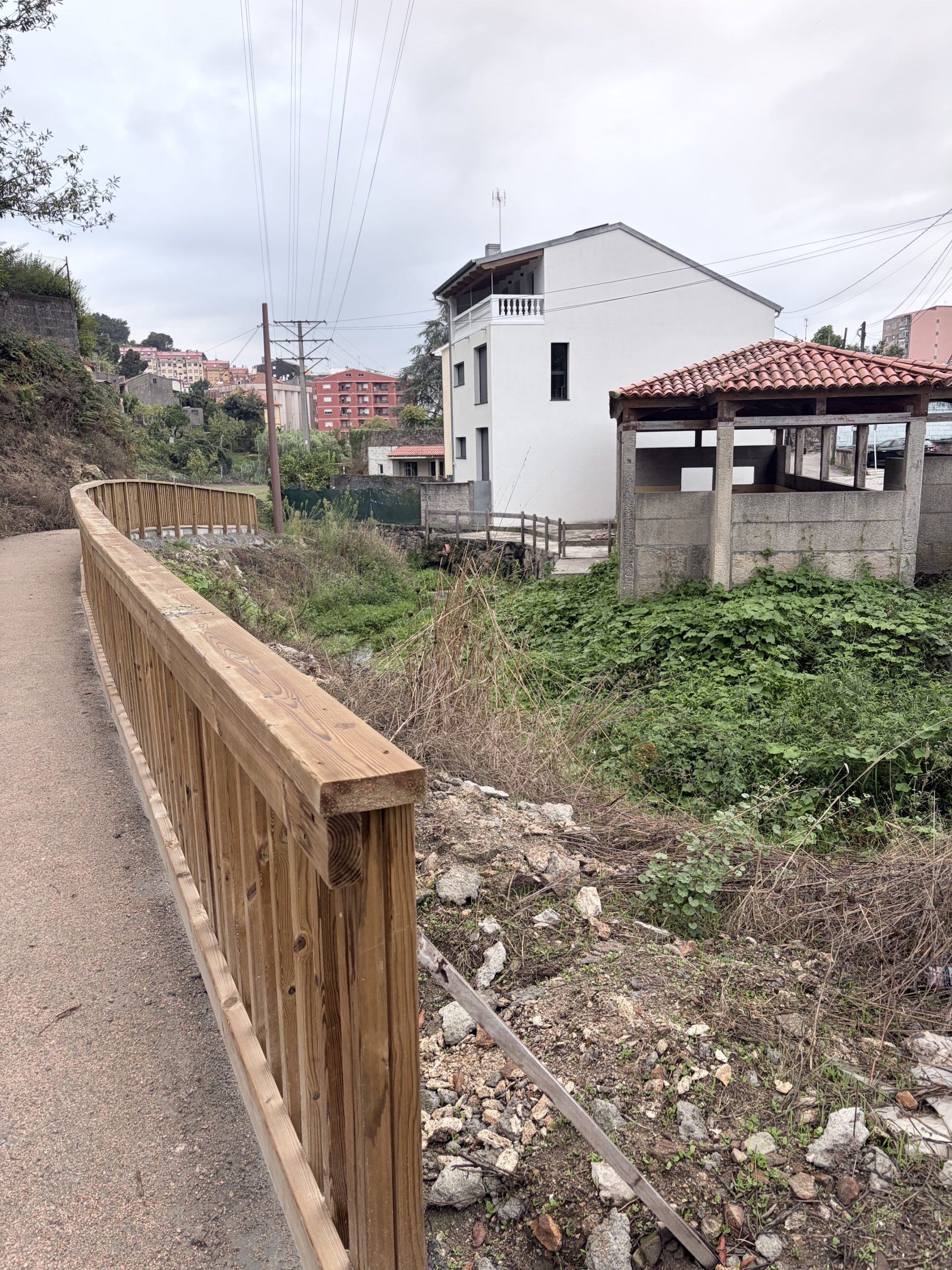 Tramo de la senda del río Lameira abierta esta semana al público.