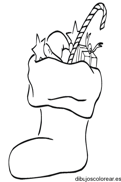 Pinta gratis online esta imagen divertida y prepárate para la llegada de papá noel. Dibujo de una bota con dulces