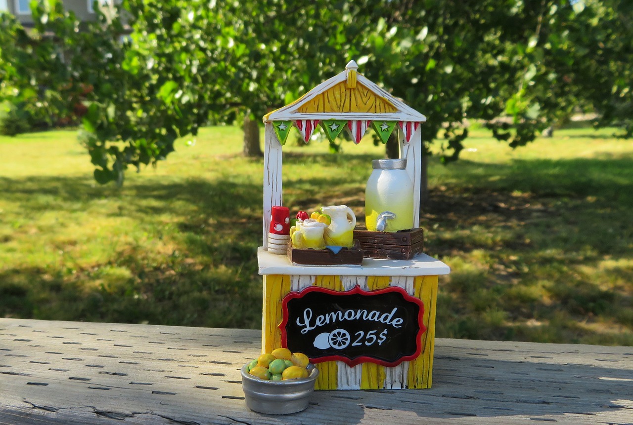 <strong>Lemmings and Lemonade: Filling Up with the Good Stuff</strong>