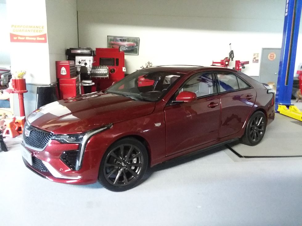 1/18 2021 Cadillac CT4 Sedan – Forum 18 – The Diecast Zone Forums