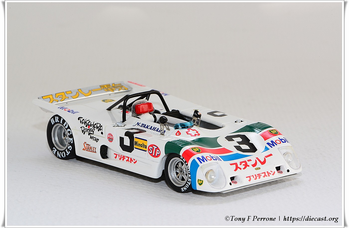 Today's incoming 1:43rd Grand Champion Series racer… – Forum 43