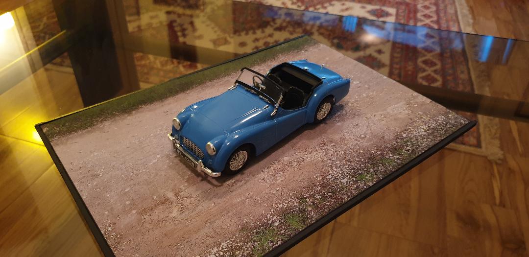 Gunze Sangyo 1/24 1955-57 Triumph TR3. – Forum 24 – The Diecast