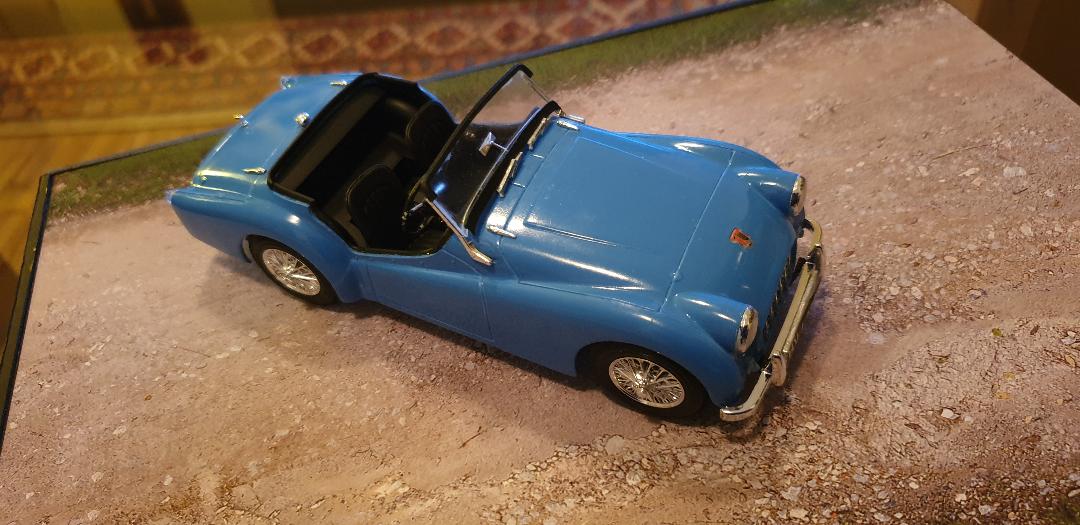 Gunze Sangyo 1/24 1955-57 Triumph TR3. – Forum 24 – The Diecast