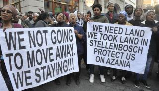Onwettige Besetters dreig om Stellenbosch tot stilstand te bring
