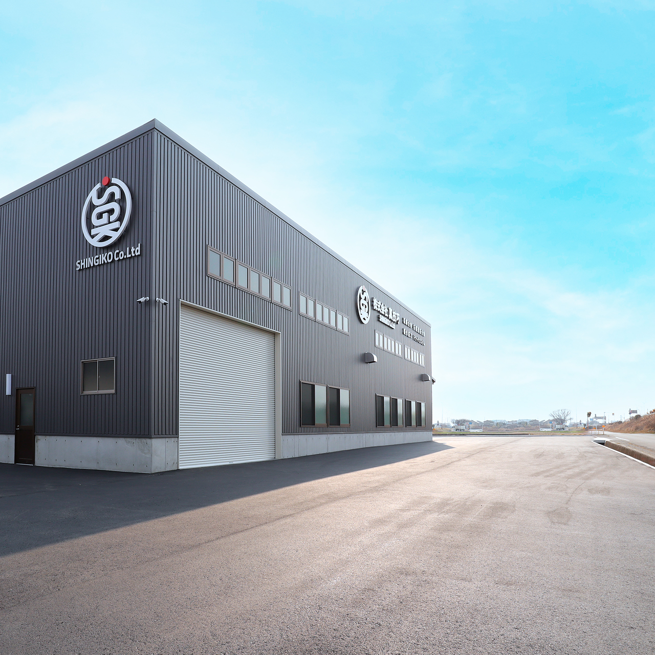 トラックカスタム オカヤマ Produced by SHINGIKO