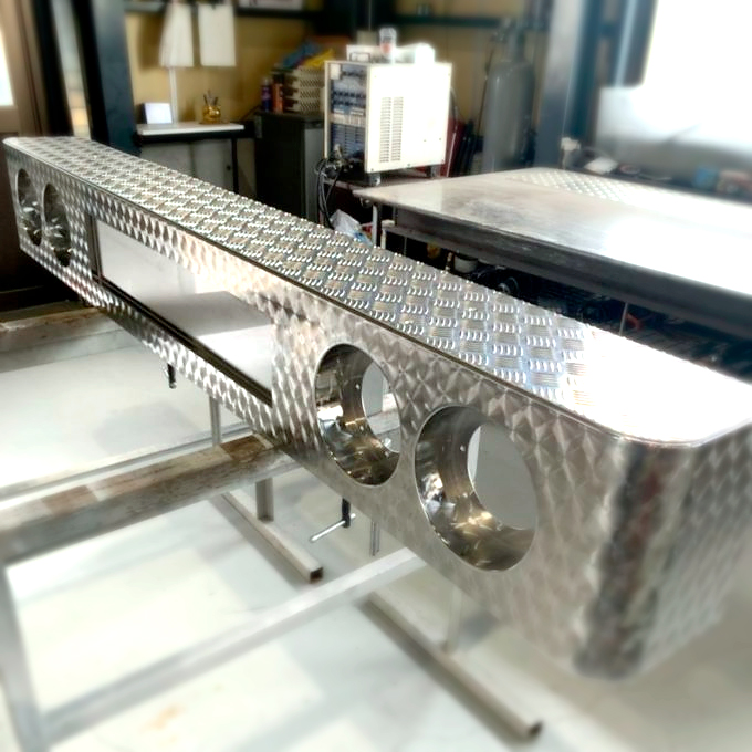 トラックカスタム オカヤマ Produced by SHINGIKO