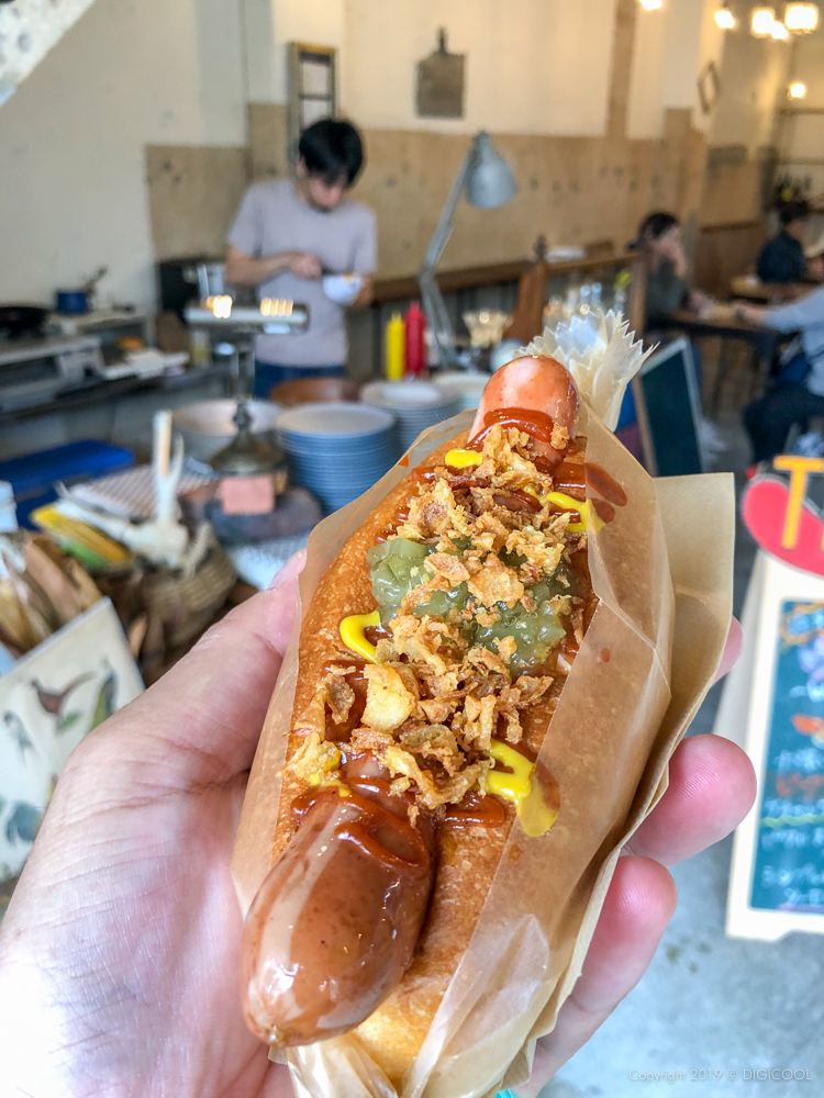 沖縄市・TESIOの週末限定「ウィーケンドッグ」は必食！ – THE ROAD AHEAD