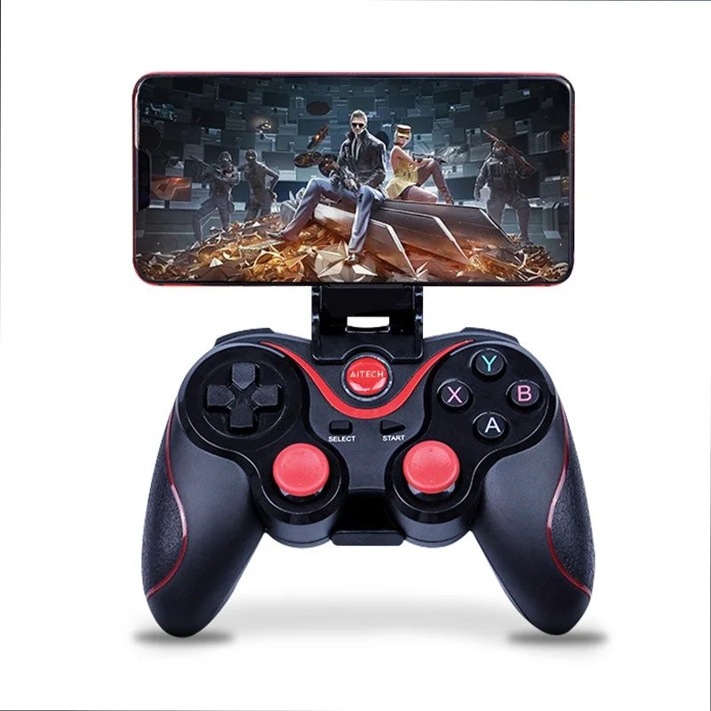 V8 wireless gaming controller with ergonomic gamepad design